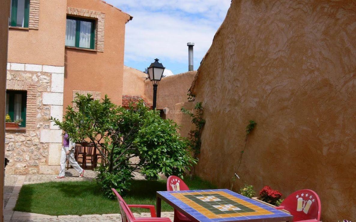 Santa Maria de Riaza Las Casas De Yaguee, Ayllon מראה חיצוני תמונה