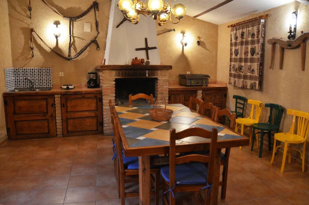 Santa Maria de Riaza Las Casas De Yaguee, Ayllon מראה חיצוני תמונה