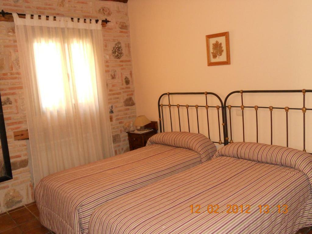 Santa Maria de Riaza Las Casas De Yaguee, Ayllon מראה חיצוני תמונה